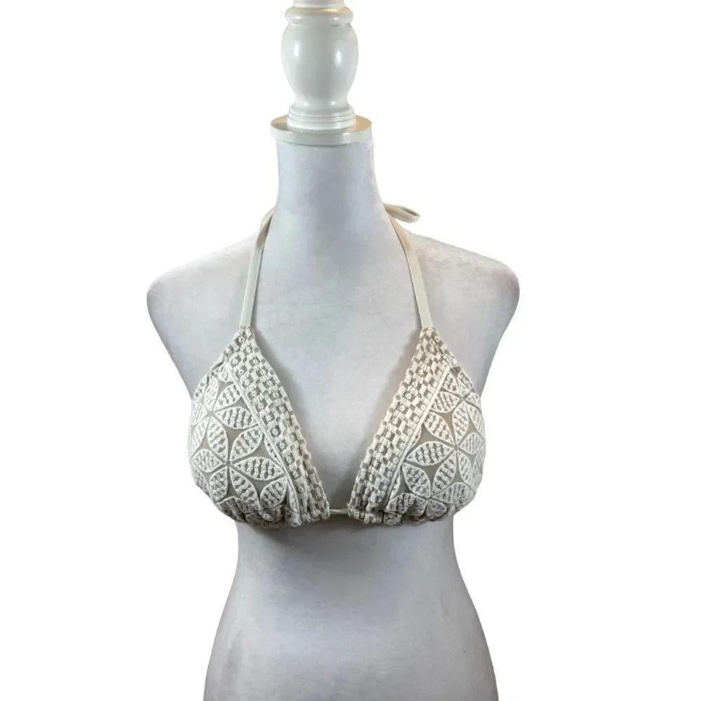 Laundry by Shelli Segal Brand White and Nude Crochet Bikini Top Size Medium‎